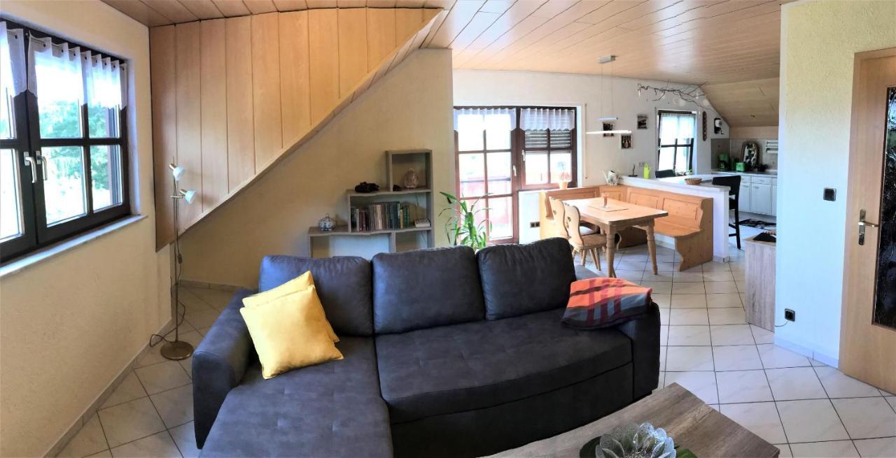 Ferienwohnung Heymann Bertsdorf-Hoernitz Bagian luar foto