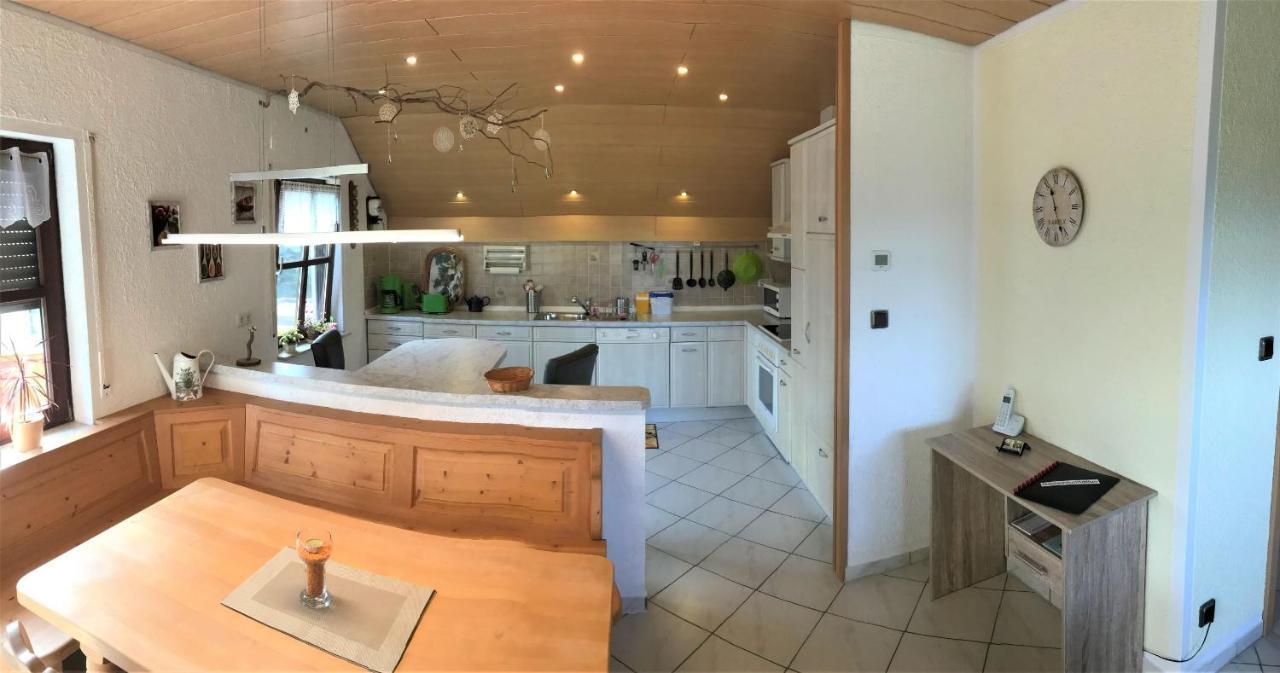 Ferienwohnung Heymann Bertsdorf-Hoernitz Bagian luar foto